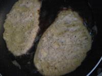 Heat oil in the pan (you can even use traditional...