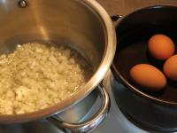 Cook in oil finely chopped onion, add flour, pour...