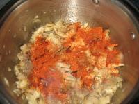 In a saucepan heat the oil, place in oyster...