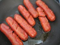 Slightly cut the sausages and fry in the skillet...
