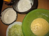 Mix the yolks with powdered and vanilla sugar. Add...