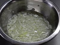Put chopped onion in a bowl and add sugar. Pour in...
