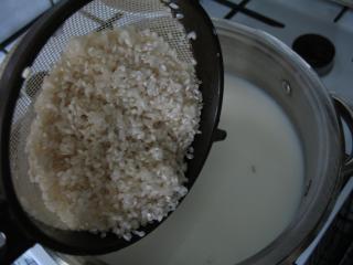 Preparation of rice pudding