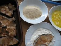 Coat the steaks in fine flour, egg and bread...