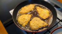 Then coat the cutlets in triplecoat (flour, egg,...