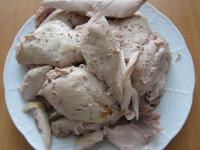 Remove bigger pieces of meat from the bones....