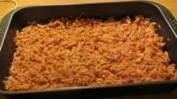 Spread grated apples over the dough....