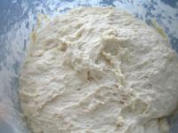 Heat in a small pot 2 dl from the prepared milk,...
