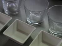 Sprinkle the kitchen napkin with few oil drops and...