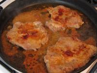Uncover, turn the meat and roast from other side...