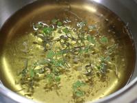 Prepare for the marinade light beer and put in 1...