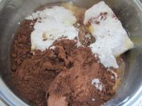 We mix two spoons of cream powder (zlatý klas or...