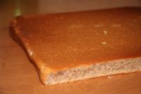 Flip the pastry base and let it cool well....