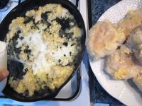 Remove the meat from the pan. Add milk and...