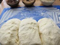 Prepare the filling while the dough is rising....