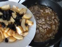Clean the apples, remove the cores and cut them...