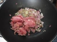 Clean the onion, cut and fry in oil. Add meat...