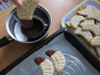 Brake chocolate into a deeper pan, add a little...