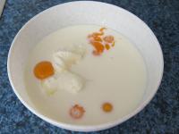 Mix milk with cream cheese, egg yolks, pudding...