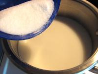 Mix water with milk, add sugar and let it dissolve...