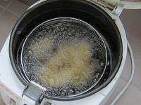 Fry immersed in hot oil at 570°F (300°C) F...