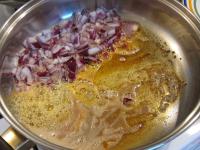 Fry the spices on butter, add the onion ......