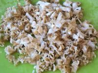 Chop the mushroom....