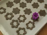 Cut out the flowers with the mold again, place...