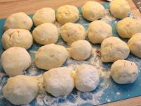 ... which you easily roll in the flour so they...