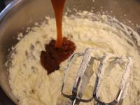 Add mascarpone, pudding and caramel into the...