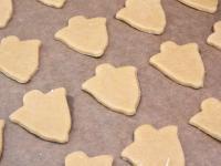 Bake for 10 minutes at 180 °C....