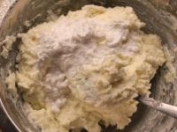 Mix the cream curd with the milk powder, add...
