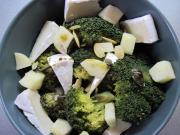 Broccoli - cheese salad