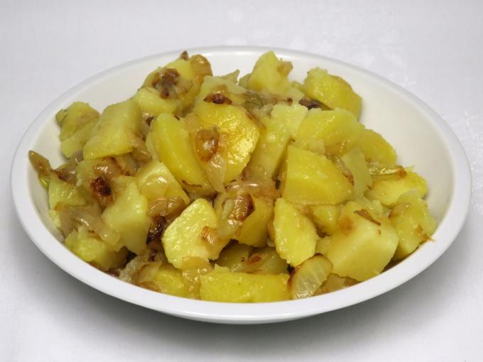 Boiled Potatoes with Onion • Recipe