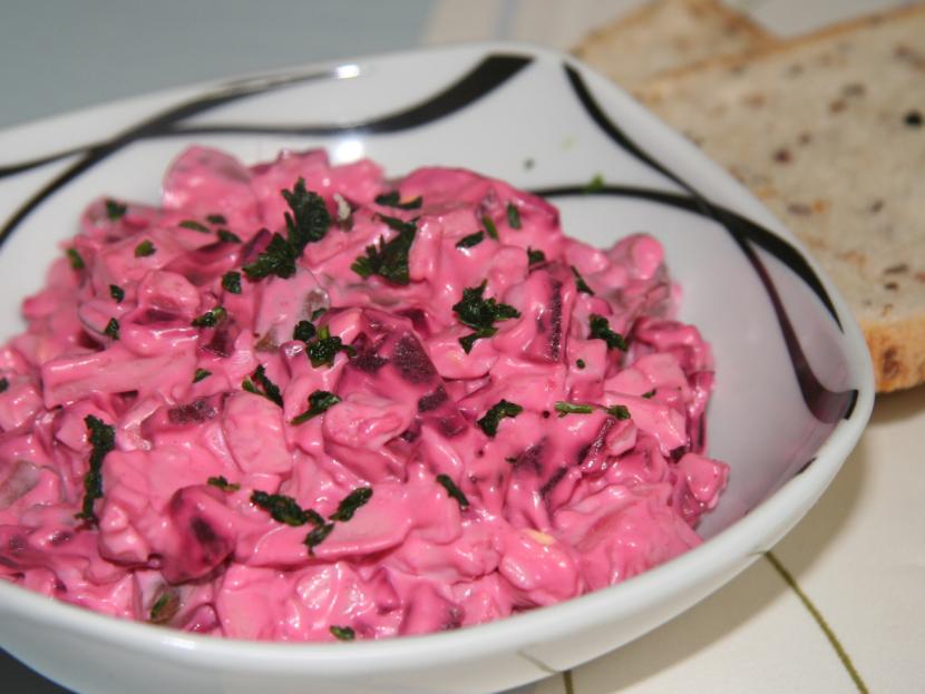 Beet salad with mayonnaise • Recipe