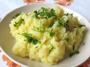 Mashed potatoes with celery flavor
