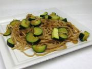 Wholemeal noodles with zucchini