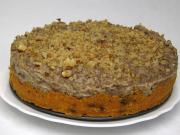 Unbaked carrot cake with banana cream