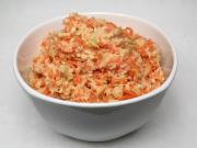 Carrot-cabbage salad with yogurt