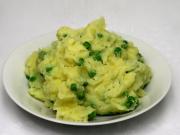Mashed potatoes with peas