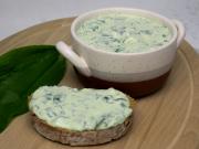 Bryndza cheese spread with bear garlic