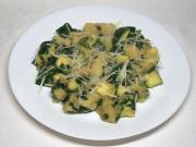 Zucchini potatoes with ramsons